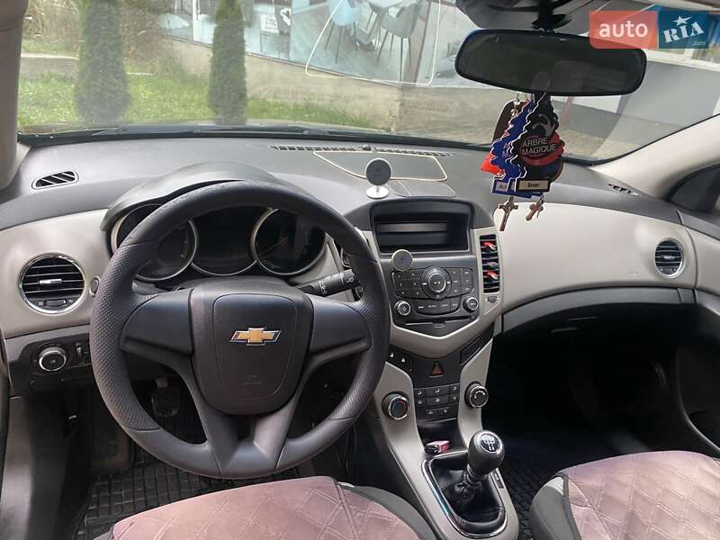 Хетчбек Chevrolet Cruze 2012 в Львові
