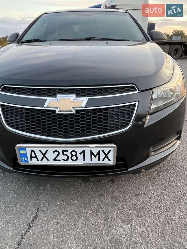 Седан Chevrolet Cruze 2011 в Харькове