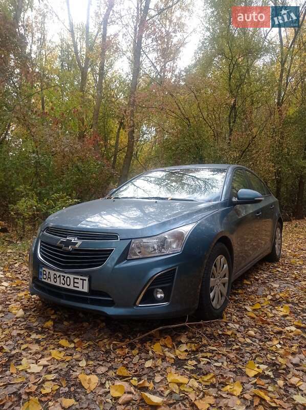 Седан Chevrolet Cruze 2014 в Олександрівці