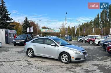 Седан Chevrolet Cruze 2012 в  фото 3 Седан Chevrolet Cruze 2012 в