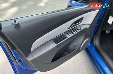 Седан Chevrolet Cruze 2009 в 