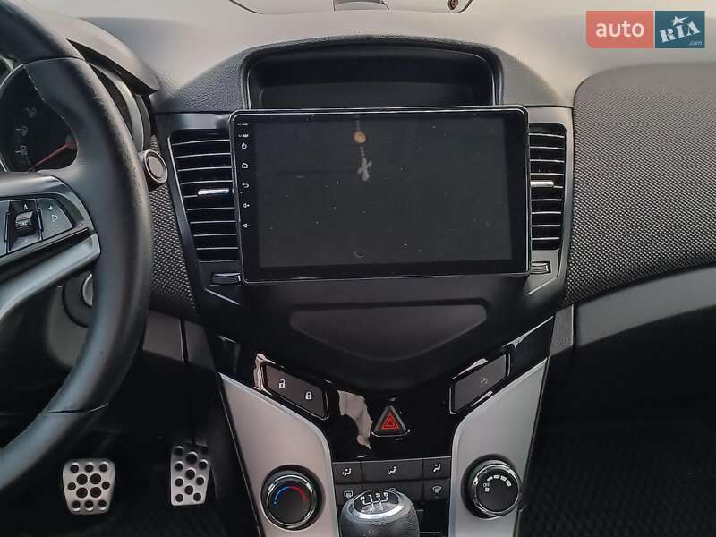 Седан Chevrolet Cruze 2011 в Харкові
