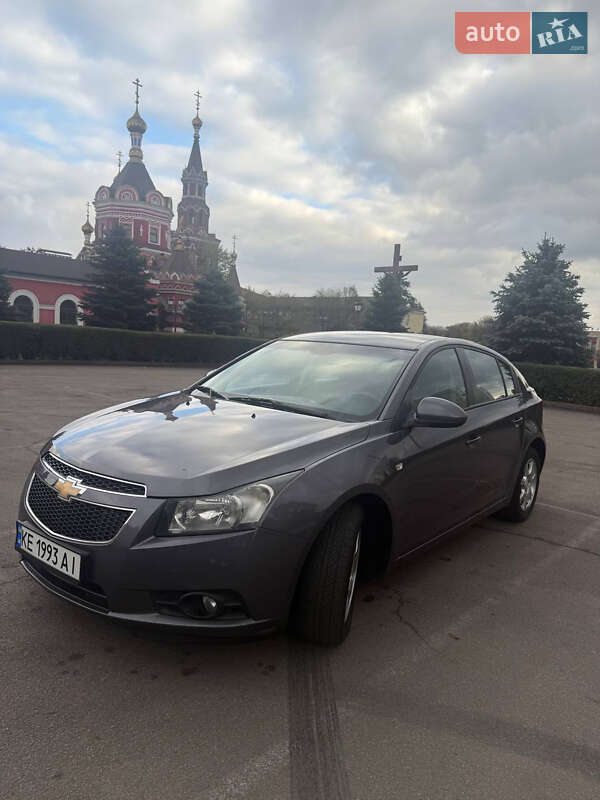 Хэтчбек Chevrolet Cruze 2012 в Каменском