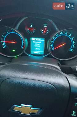 Седан Chevrolet Cruze 2014 в Києві