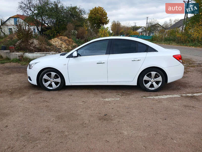Chevrolet Cruze 2011 Chevrolet Cruze 2011