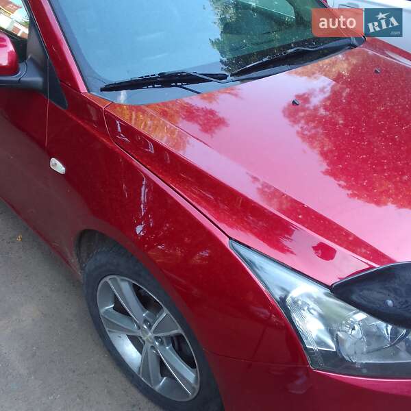 Седан Chevrolet Cruze 2013 в Чернігові
