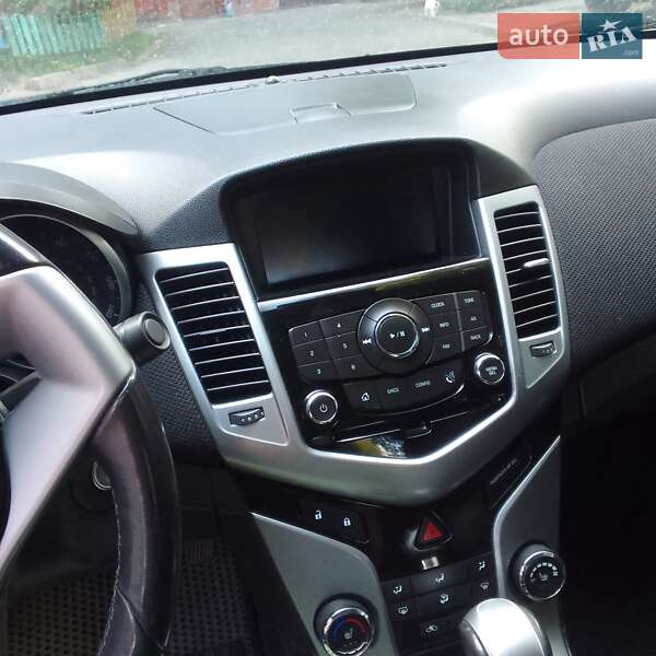 Седан Chevrolet Cruze 2013 в Чернігові