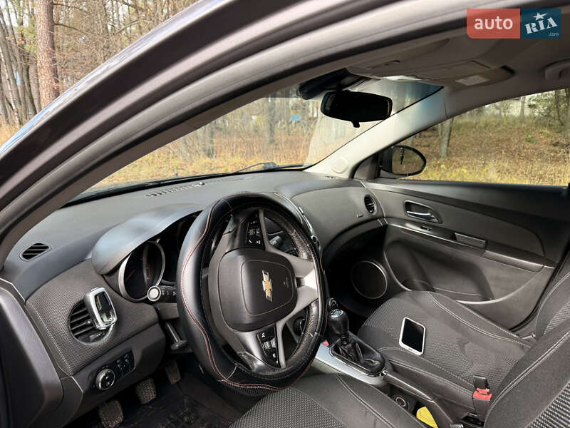 Седан Chevrolet Cruze 2014 в Глухове фото 15 Седан Chevrolet Cruze 2014 в Глухове