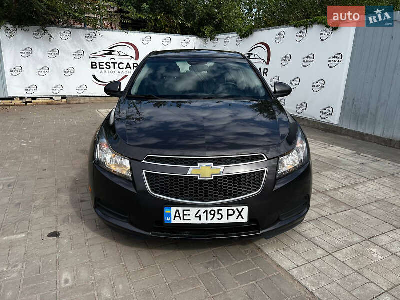 Седан Chevrolet Cruze 2014 в Днепре