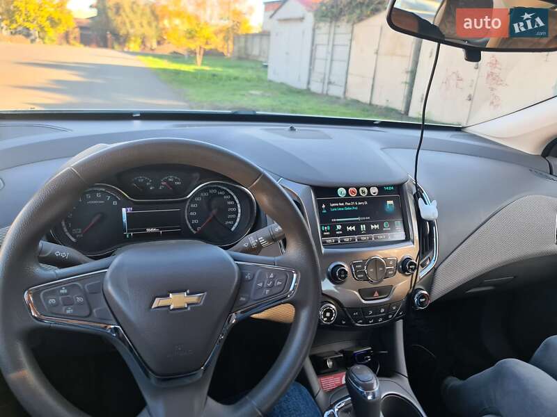 Седан Chevrolet Cruze 2016 в Черноморске