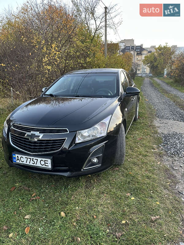 Седан Chevrolet Cruze 2013 в Луцке