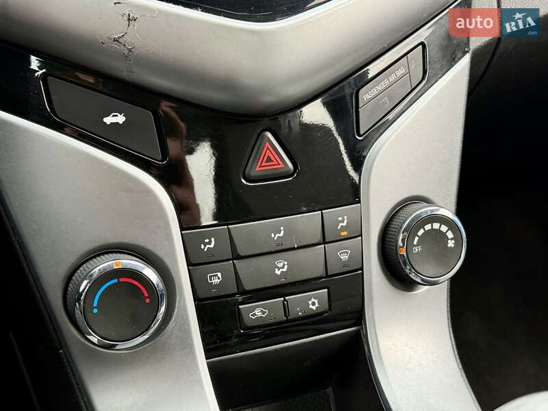 Седан Chevrolet Cruze 2015 в Харькове фото 16 Седан Chevrolet Cruze 2015 в Харькове