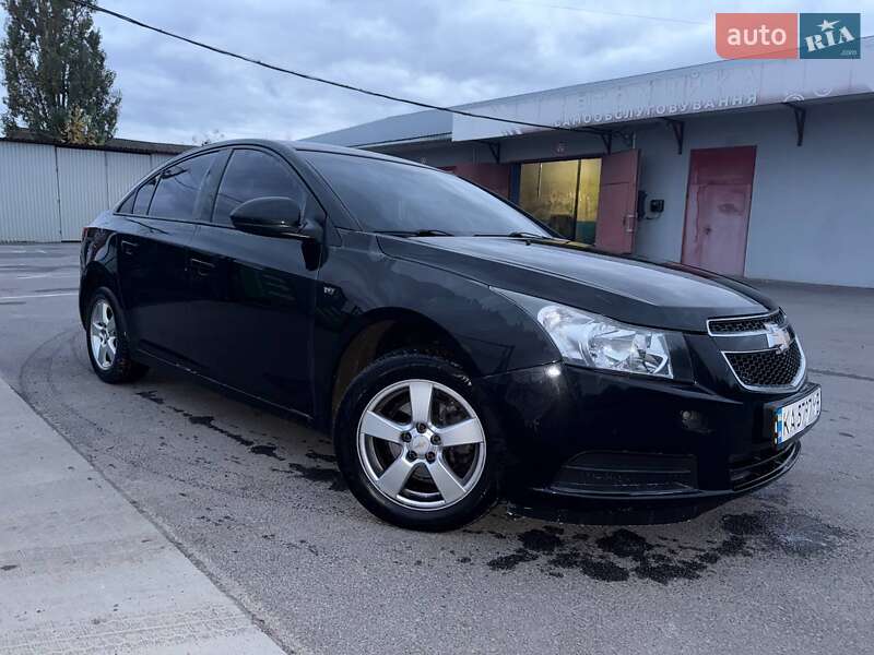 Седан Chevrolet Cruze 2009 в Виннице