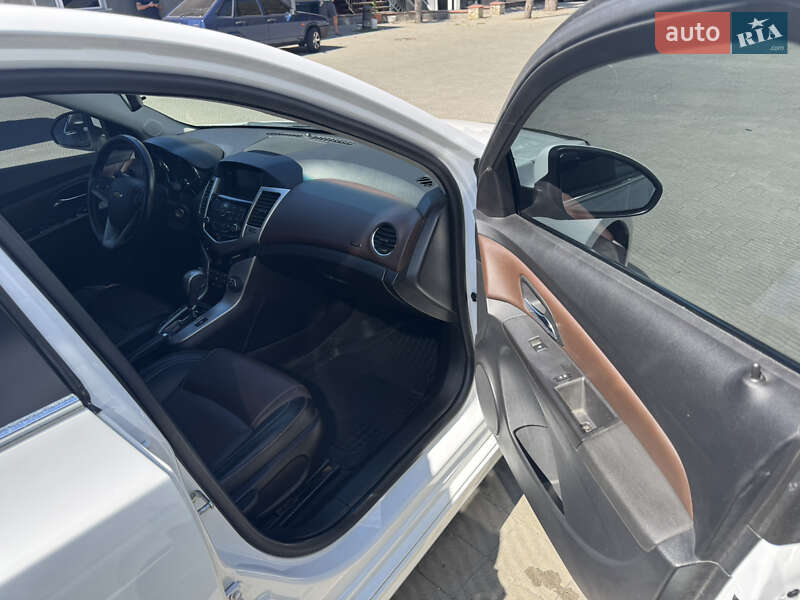 Седан Chevrolet Cruze 2014 в Тернополе фото 13 Седан Chevrolet Cruze 2014 в Тернополе