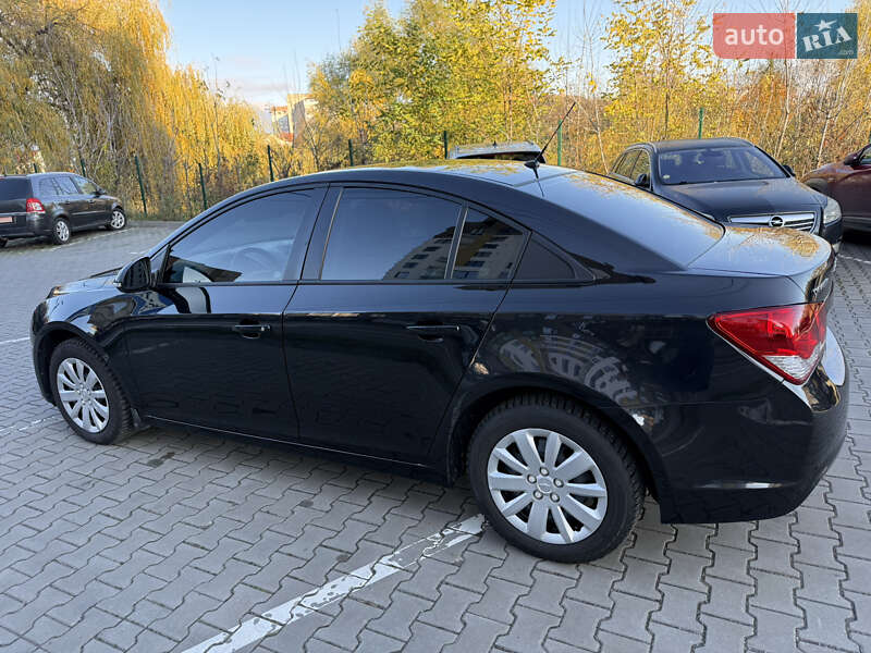 Седан Chevrolet Cruze 2014 в Луцке фото 4 Седан Chevrolet Cruze 2014 в Луцке