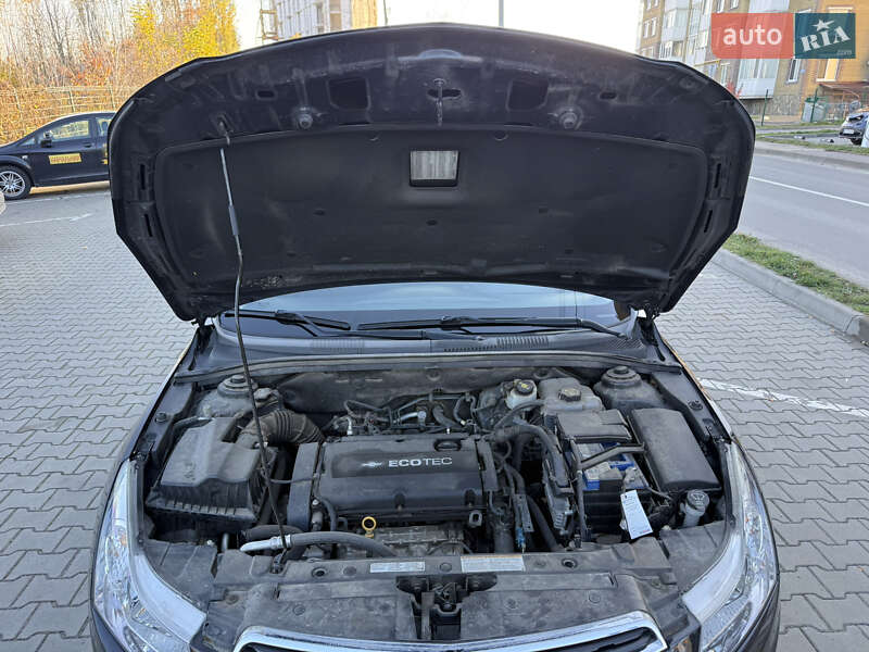 Седан Chevrolet Cruze 2014 в Луцке фото 19 Седан Chevrolet Cruze 2014 в Луцке