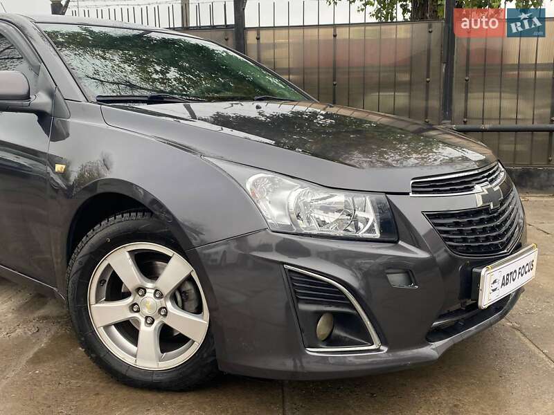 Седан Chevrolet Cruze 2013 в Києві фото 4 Седан Chevrolet Cruze 2013 в Києві