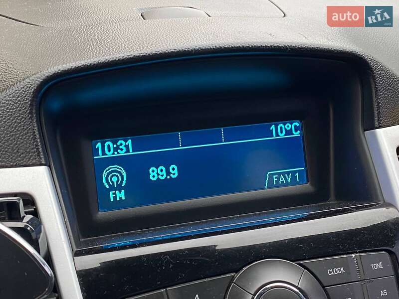 Седан Chevrolet Cruze 2013 в Києві фото 16 Седан Chevrolet Cruze 2013 в Києві