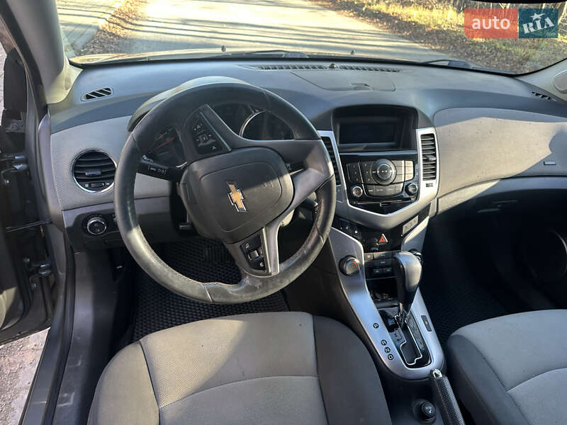 Седан Chevrolet Cruze 2009 в Львове фото 36 Седан Chevrolet Cruze 2009 в Львове