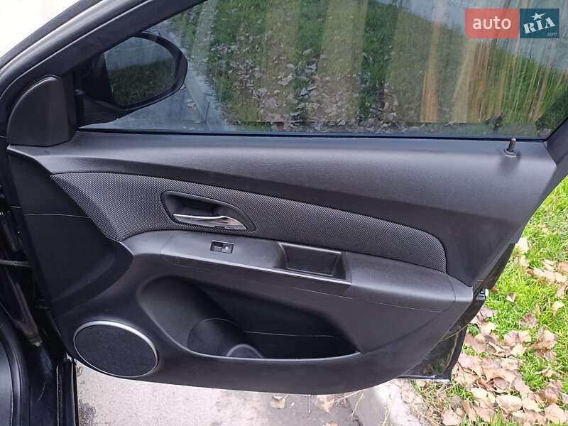 Седан Chevrolet Cruze 2012 в Білій Церкві фото 8 Седан Chevrolet Cruze 2012 в Білій Церкві