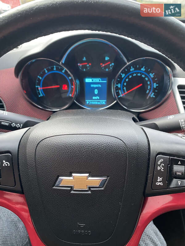 Седан Chevrolet Cruze 2014 в Киеве