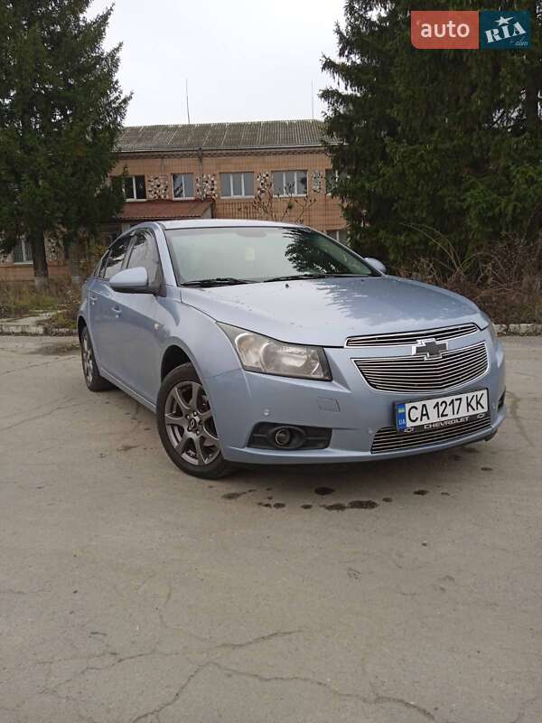 Седан Chevrolet Cruze 2010 в Богуславе