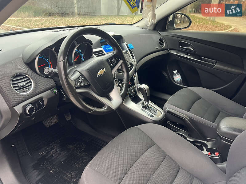 Седан Chevrolet Cruze 2013 в Сумах