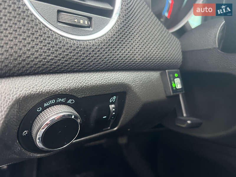 Седан Chevrolet Cruze 2013 в Сумах