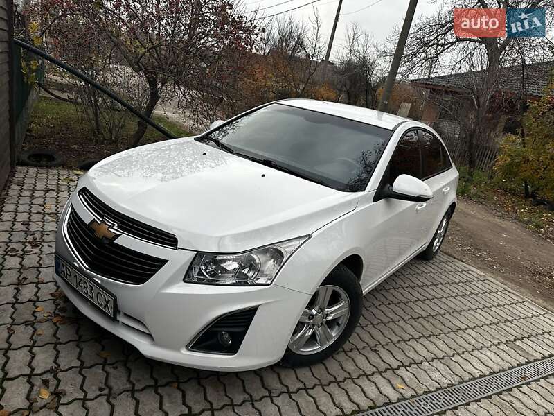 Седан Chevrolet Cruze 2014 в Запоріжжі