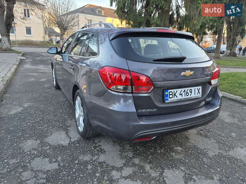Универсал Chevrolet Cruze 2013 в Ровно фото 5 Универсал Chevrolet Cruze 2013 в Ровно