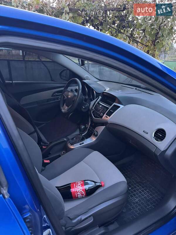 Седан Chevrolet Cruze 2009 в Городенке