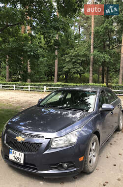 Седан Chevrolet Cruze 2012 в Ровно