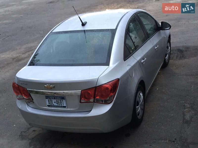 Седан Chevrolet Cruze 2013 в Луцьку