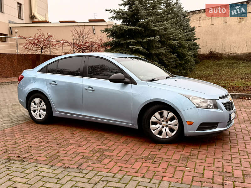 Седан Chevrolet Cruze 2011 в Харькове