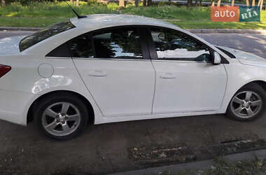 Седан Chevrolet Cruze 2013 в Києві