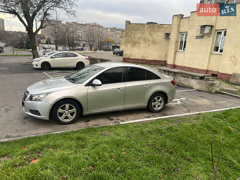 Седан Chevrolet Cruze 2015 в Одессе фото 17 Седан Chevrolet Cruze 2015 в Одессе