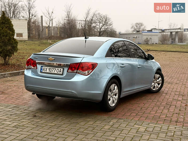 Седан Chevrolet Cruze 2011 в Харькове фото 19 Седан Chevrolet Cruze 2011 в Харькове