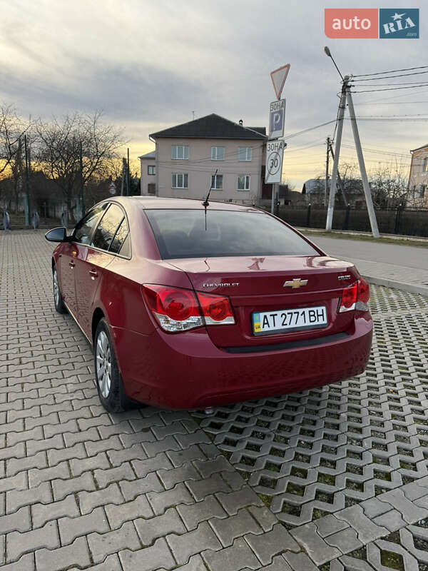 Седан Chevrolet Cruze 2012 в Івано-Франківську