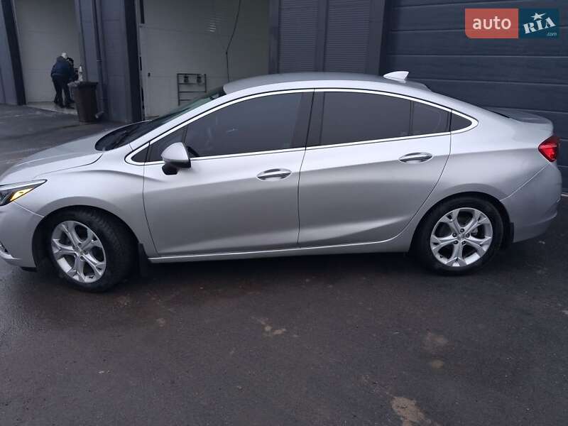 Седан Chevrolet Cruze 2017 в Жмеринке