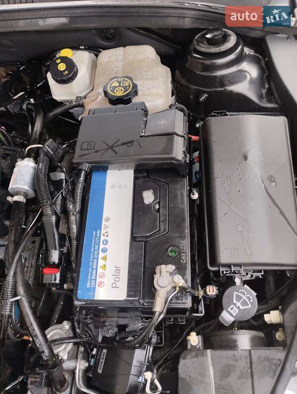 Седан Chevrolet Cruze 2012 в Івано-Франківську