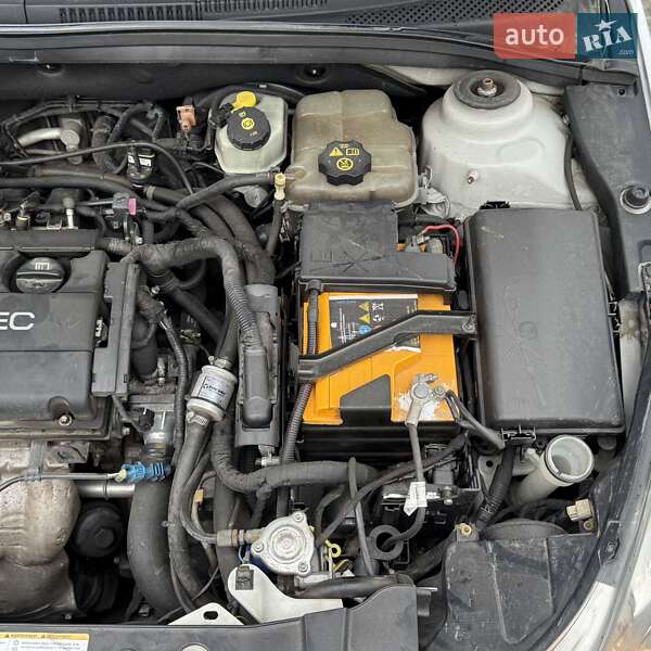 Седан Chevrolet Cruze 2011 в Дніпрі