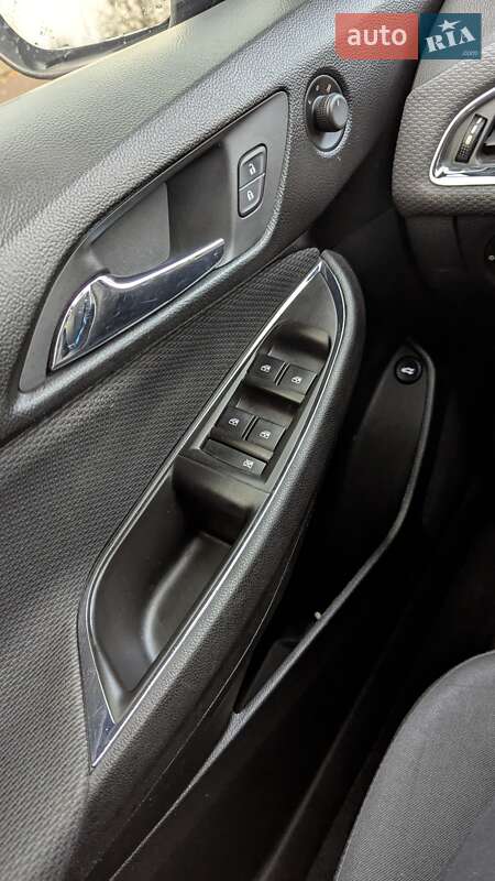 Седан Chevrolet Cruze 2017 в Рівному