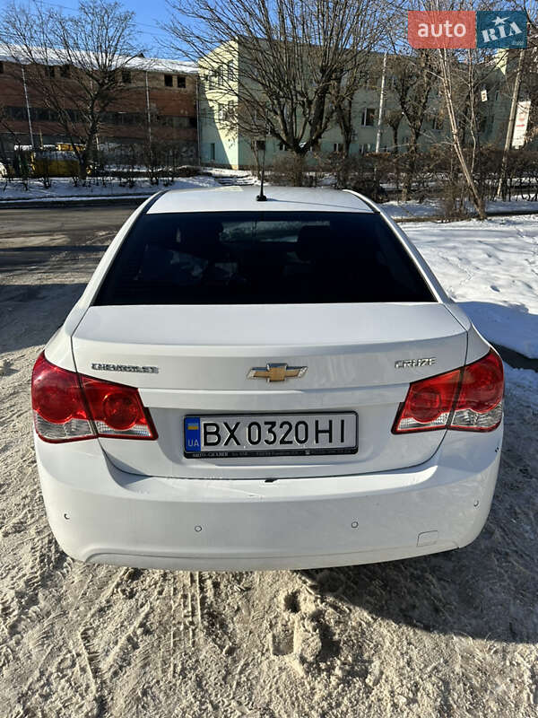 Седан Chevrolet Cruze 2010 в Львове фото 4 Седан Chevrolet Cruze 2010 в Львове