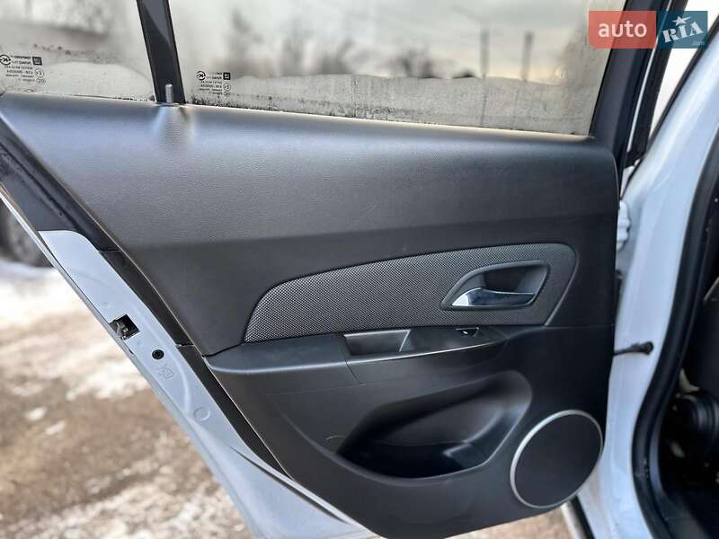 Седан Chevrolet Cruze 2012 в Вінниці фото 12 Седан Chevrolet Cruze 2012 в Вінниці