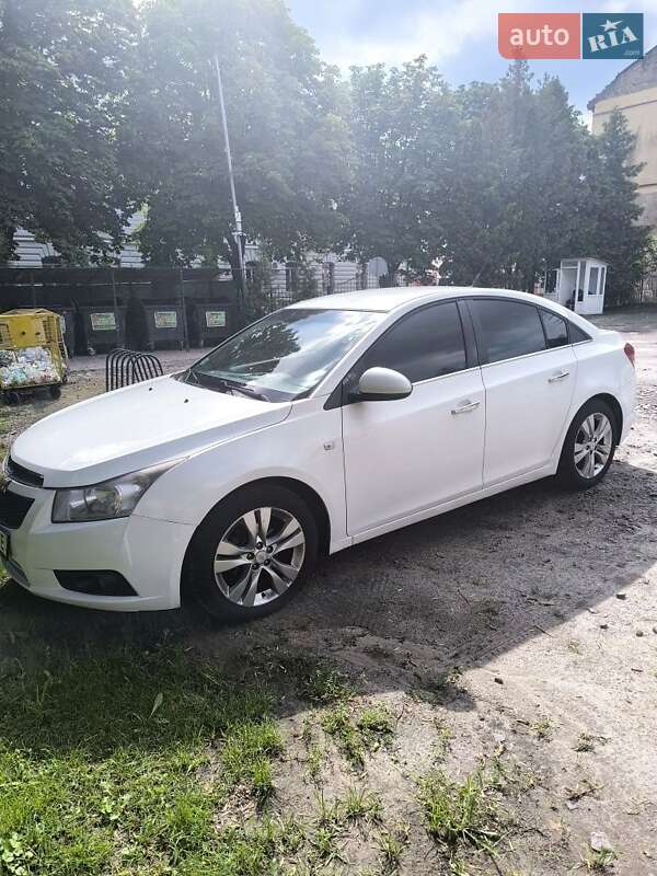 Chevrolet Cruze 2012