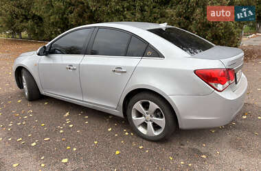 Седан Chevrolet Cruze 2009 в Броварах