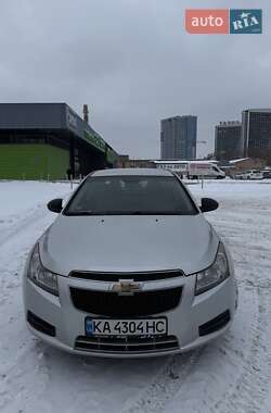 Седан Chevrolet Cruze 2012 в Киеве