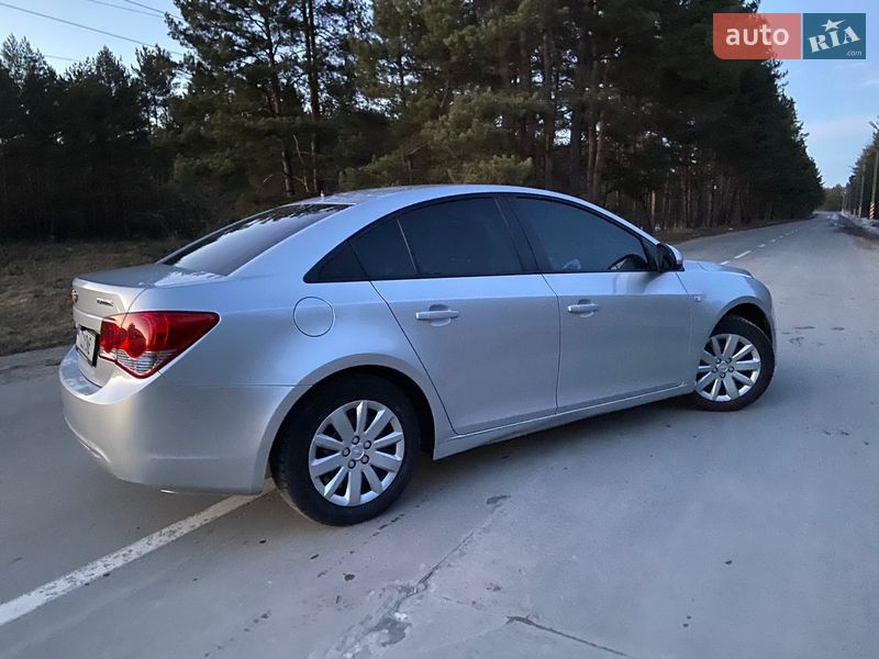Седан Chevrolet Cruze 2012 в Славуте