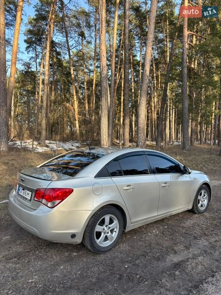 Седан Chevrolet Cruze 2014 в Чернигове
