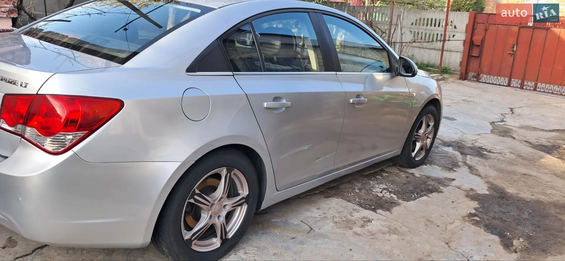 2010 Chevrolet Cruze - мініатюра 2